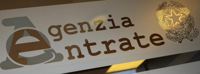 CHI CITARE IN GIUDIZIO: L’AGENTE DELLA RISCOSSIONE O L’ENTE CREDITORE? SUSSISTE UN LITISCONSORZIO NECESSARIO?